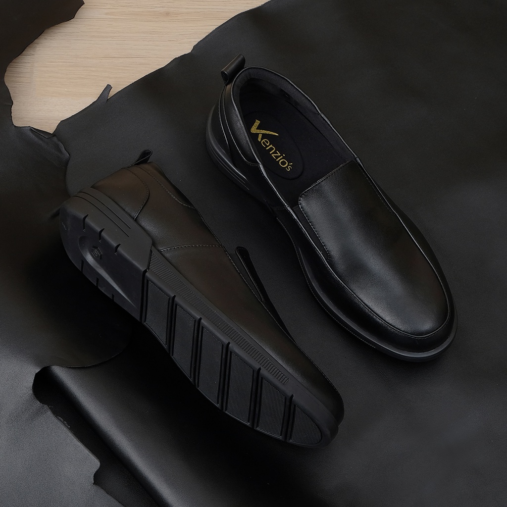 Jobs 2.0 Black  | Sepatu Slip On Kulit Asli Casual Matte Vintage Klasik Pria Cowok Loafers Original | FORIND x Kenzios