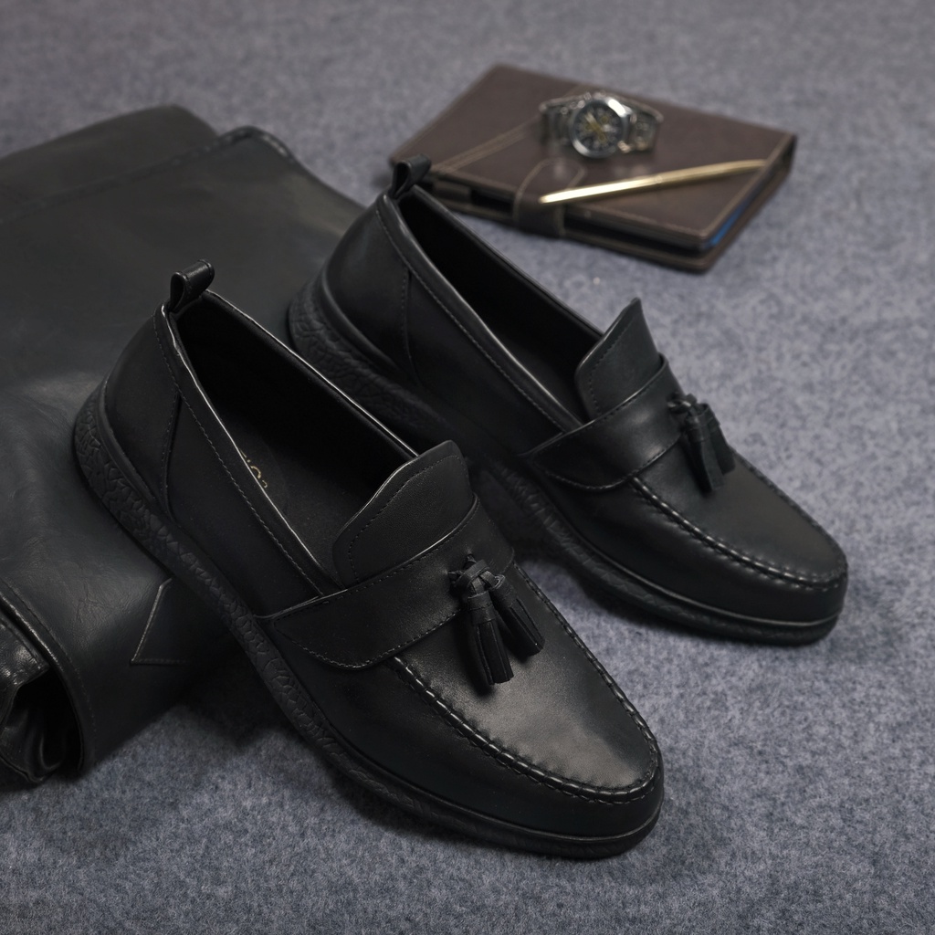 Vasco Black  | Sepatu Loafers Kulit Asli Casual Matte Vintage Klasik Pria Cowok Slip On Original | FORIND x Kenzios