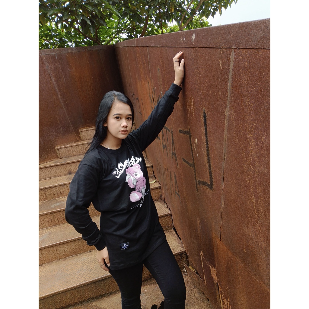 Kaos distro pria dan wanita lengan panjang Brand Mr.Bronzie Panda Dollar