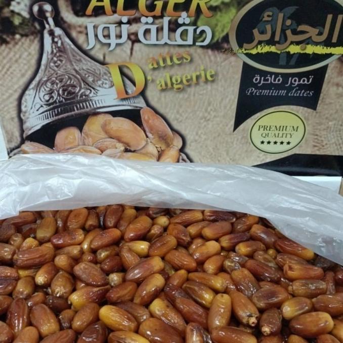 

Kurma Tunis Madu 5Kg Tunisia Non Tangkai Algeria Tokosimbah00