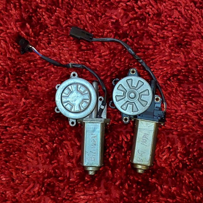 MOTOR power window Mitsubishi lancer Evo 3 DEPAN KIRI/BELAKANG KANAN ORIGINAL