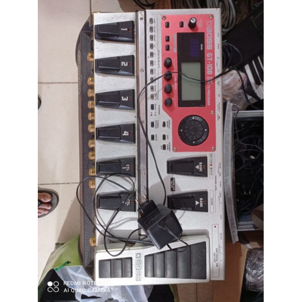 Efek BOSS GT-10B GT10B second bekas