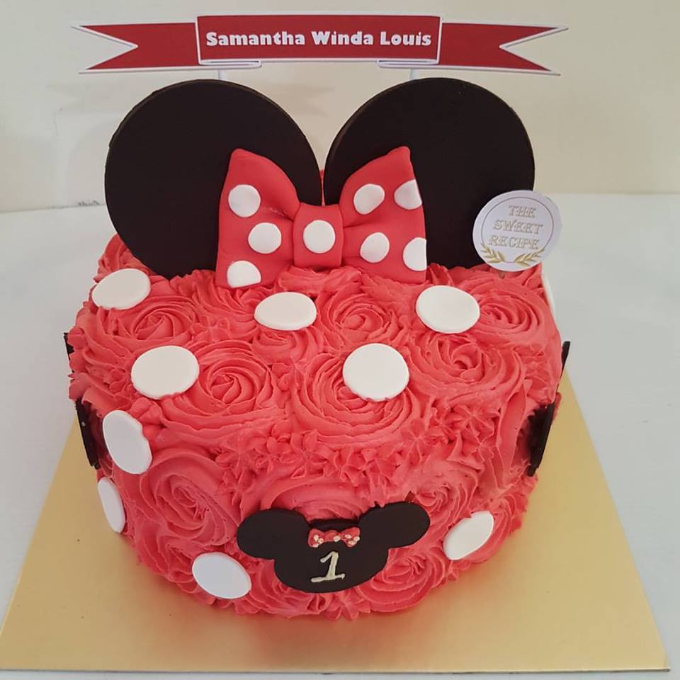 

Kue Minnie Pita