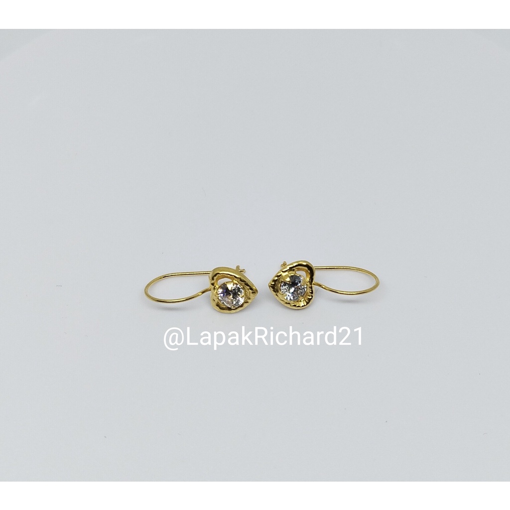 Anting Emas muda anting desy love permata 1/2gram
