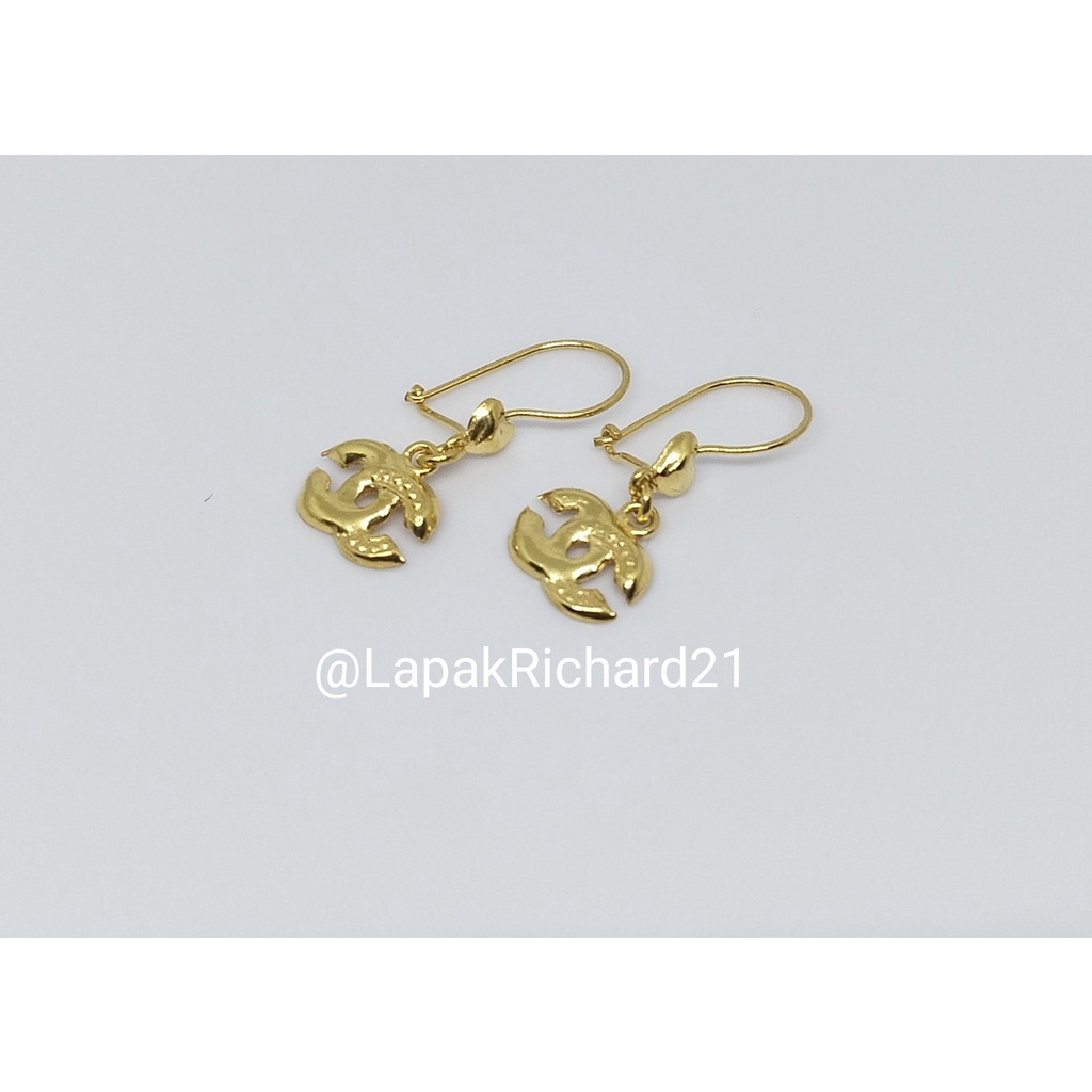 Anting emas anting emas muda