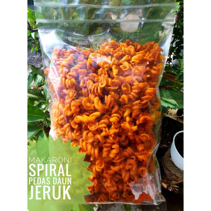 

Macaroni spiral daun jeruk 250 gr