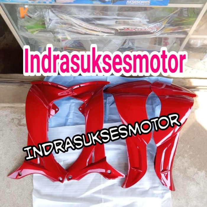 cover sayap body depan motor jupiter z burhan luar dalam merah marun
