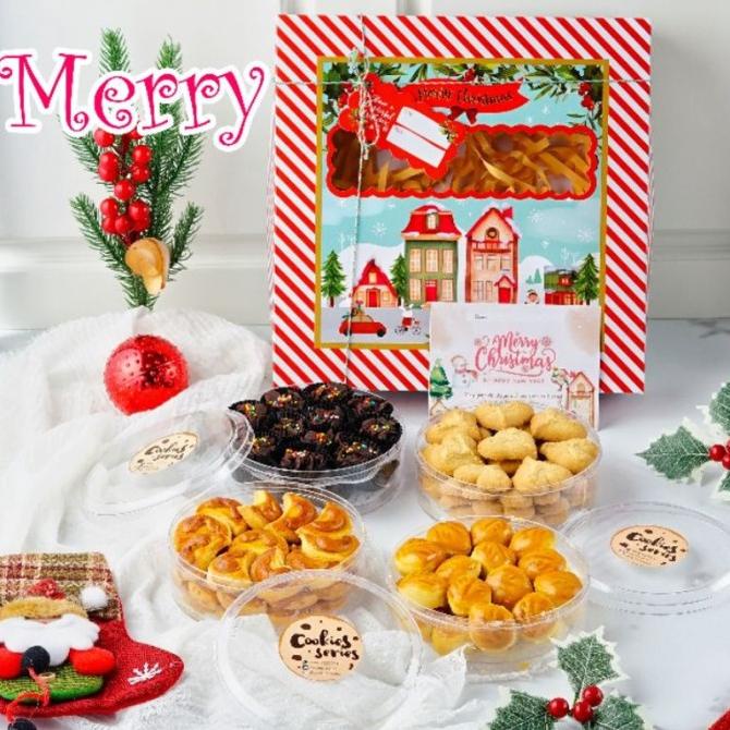 

HAMPERS KUE KERING HAMPER COOKIES PARSEL NATAL IMLEK LEBARAN PARCEL G6416BUJN