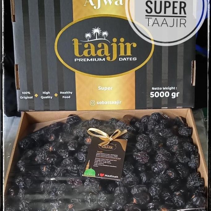 

Kurma Ajwa Super Premium Taajir 5 Kg Tokosimbah00