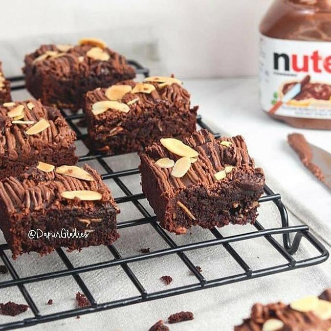 

✪ Brownies Nutella Almond ❀