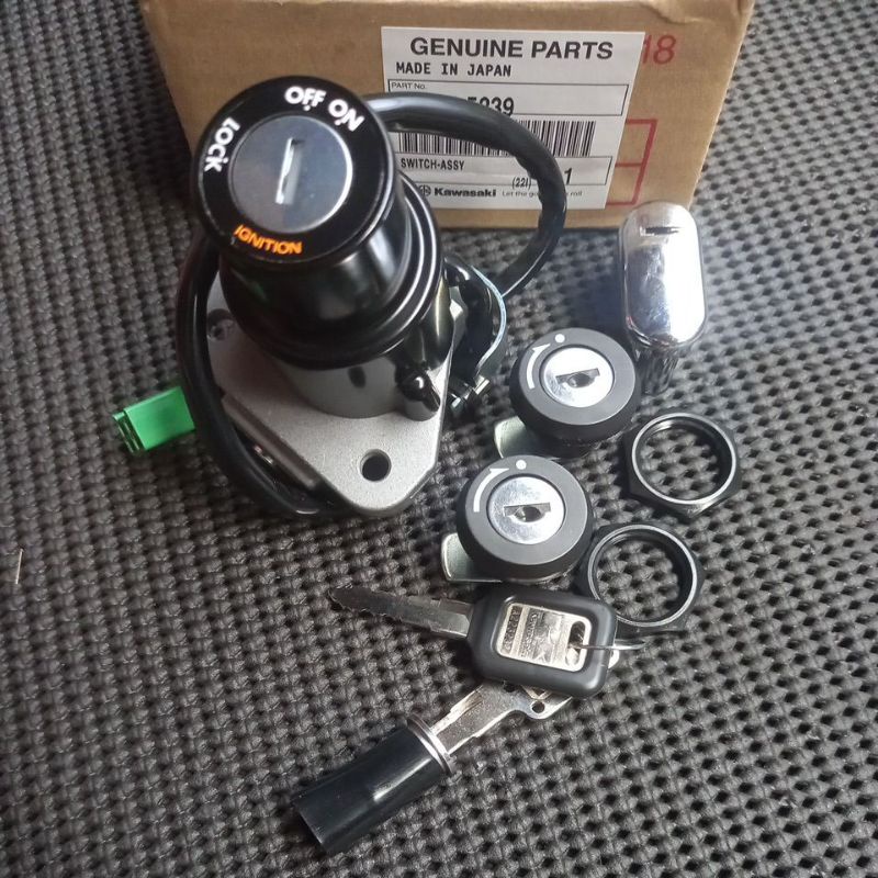 Kunci Kontak Set Ninja 150 R SS Original Kawasaki