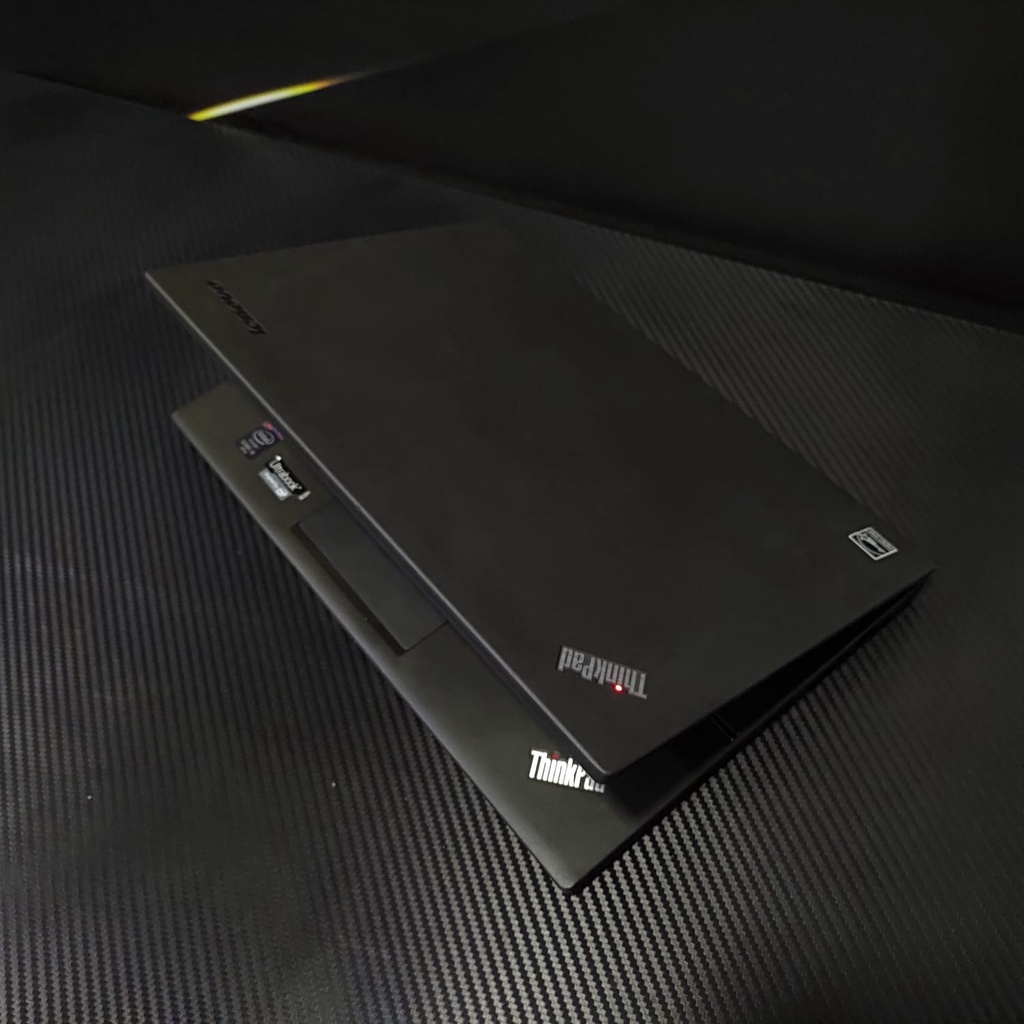 Laptop Lenovo X240 core i5 gen 4 Ram 8gb SSD 256gb backlight - Windows 10