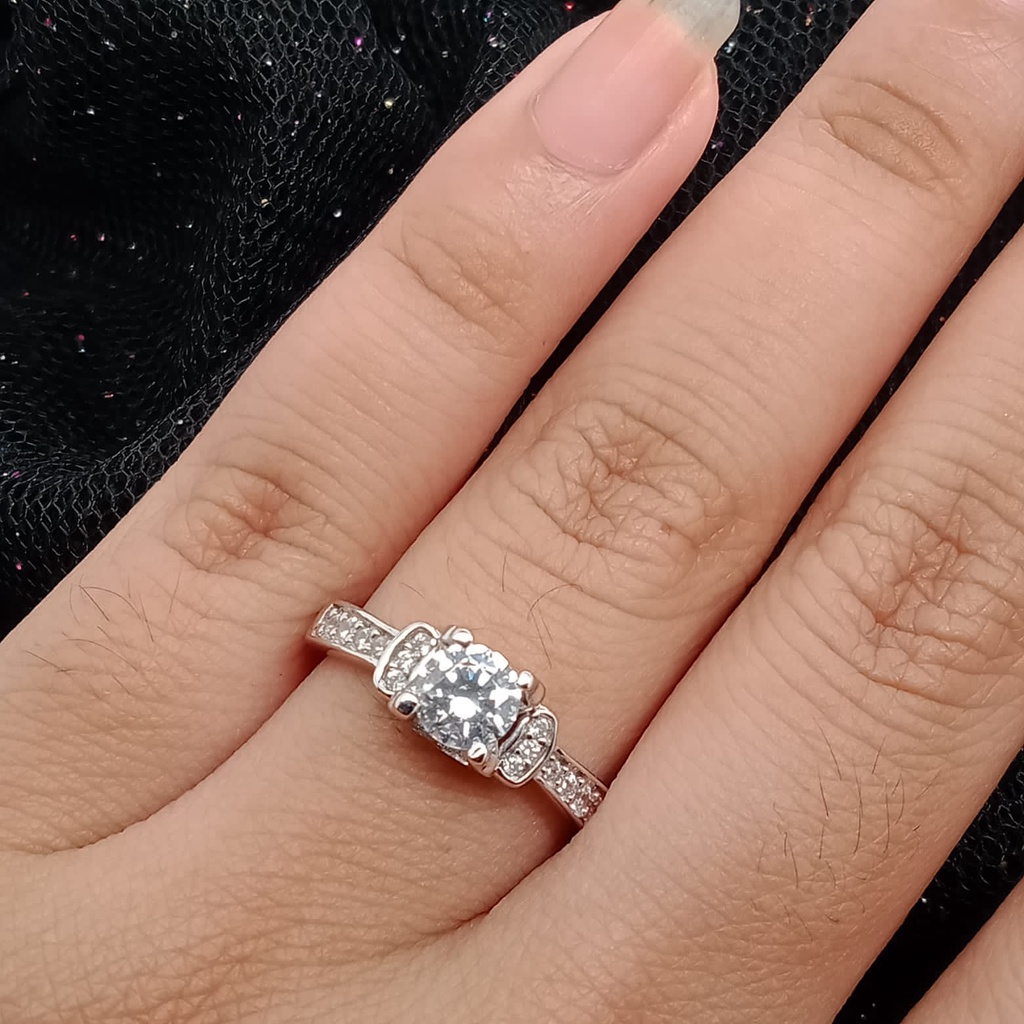 Cincin Emas 17K - 2.7 Gr Kadar 750 - 4338