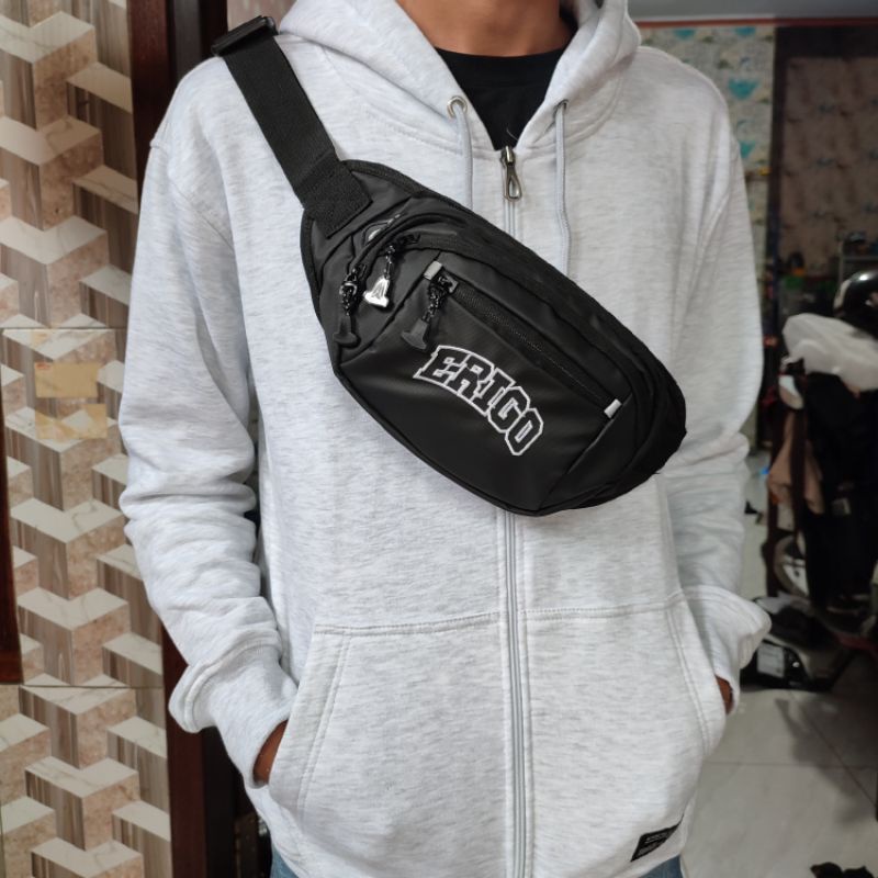 TAS SELEMPANG WAIST BAG PRIA WATERPROOF ANTI AIR HITAM