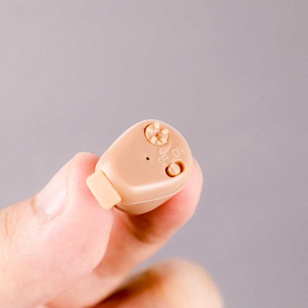 TaffOmicron Alat Bantu Dengar In Ear Hearing Aid Sangat Cocok Digunakan Untuk Orang Tua Yang Pendengarannya Sudah B Berkurang