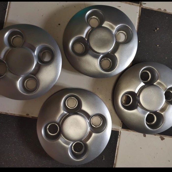 Terlaris 4 Pcs Center Dop Velg Kaleng Pcd 4X100