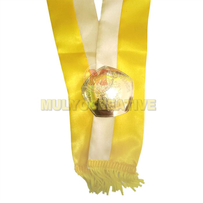 Medali Wisuda Universitas Brawijaya