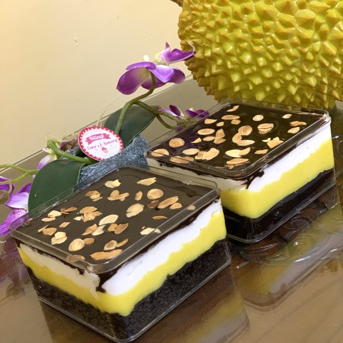 

Dessert Box Durian Coklat bilinqicakes