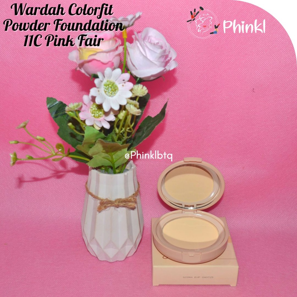 `ღ´ PHINKL `ღ´ ᘺᗩᖇᕲᗩᕼ Wardah Colorfit Velvet powder Foundation bedak padat