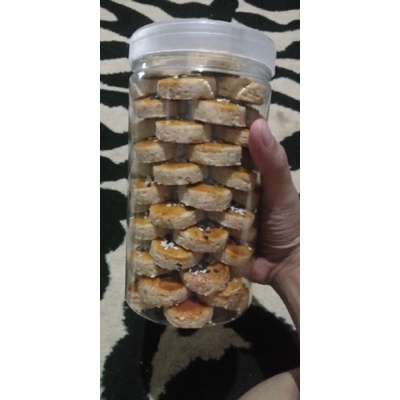 

Kue kacang