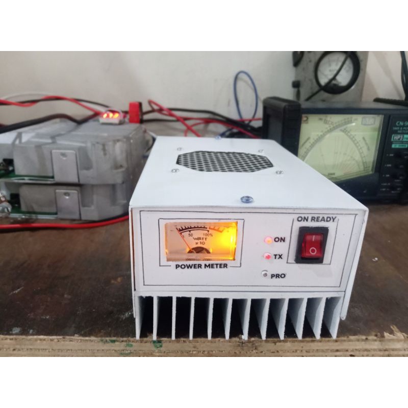 boster 144mhz 13-28volt untuk ht in 5 watt out 250-300 watt