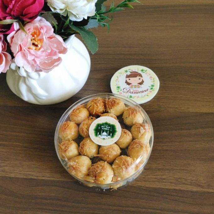 

TERMURAH IF17 HAMPERS PARSEL KUE LEBARAN LEBARAN ISI 4 TOPLES KUE G6416BUJN