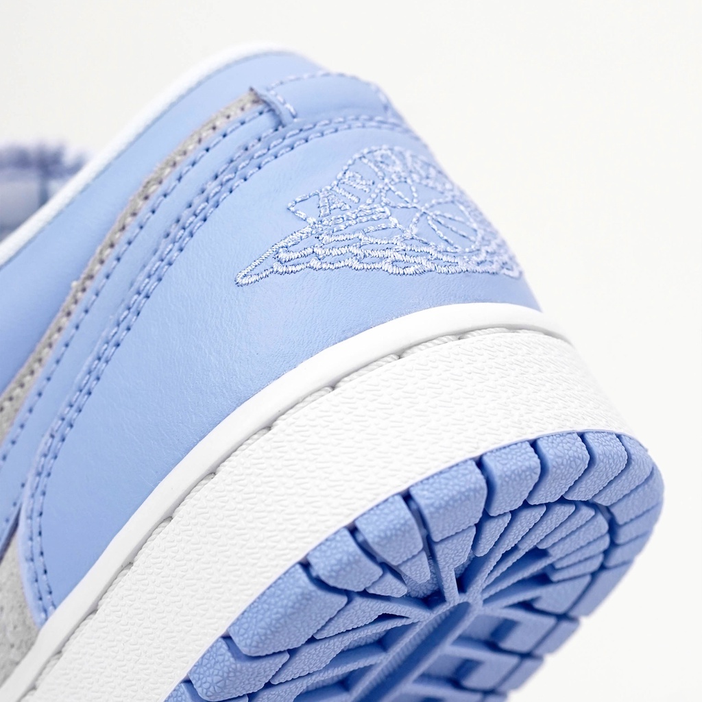 Air Jordan 1 Low Football University Blue