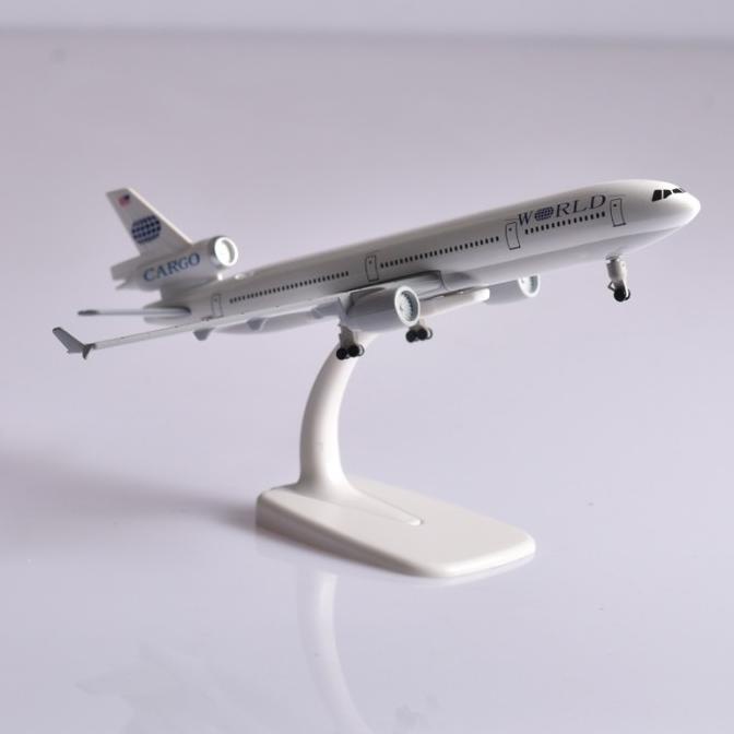 Md-11 Miniatur Diecast Pesawat Terbang World Cargo Md11 Bahan Metal