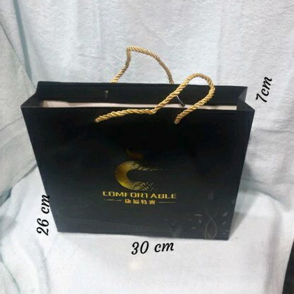 

Paperbag (COMFORTABLE)hitam-Tas kado-buat buku Ready COD