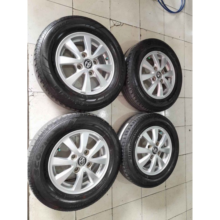 velg seken avanza ring 14 bossku velg aman no minus ban 185/70 r14 lumayan tebal