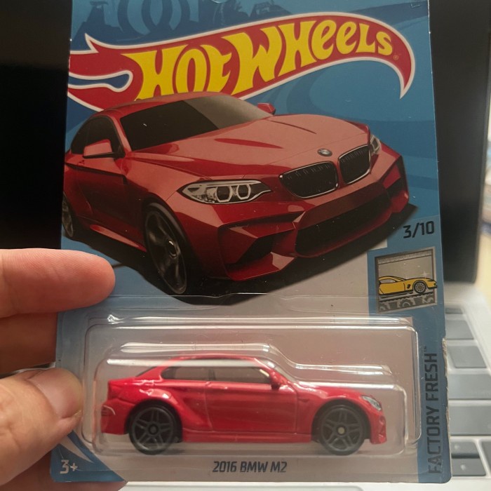 DIECAST MOBIL 2016 BMW M2 HOTWHEELS ERROR (TAMPO LAMPU MELOROT)