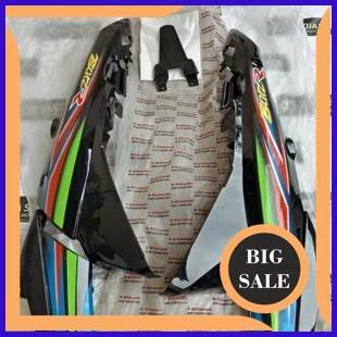 suku cadang Cover Body Halus Set Belakang KAWASAKI BLITZ BLITZ R HITAM Asli Original KGP 140ZZ3
