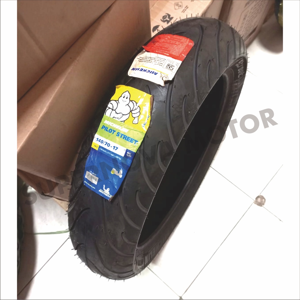 BAN LUAR 80/90, 100/70, 140/70 RING 17 MICHELIN PILOT STREET TUBELESS