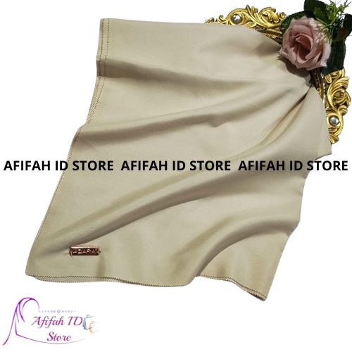 Hijab PARIS OSCARA Premium LC Azara Scarf / Kerudung Paris Premium Lc Paris Oscara Umama Azara 110x110