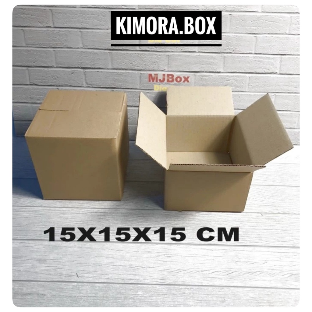 

Kardus karton uk. 15x15x15 cm Kotak Box ST untuk packing Souvenir -dll