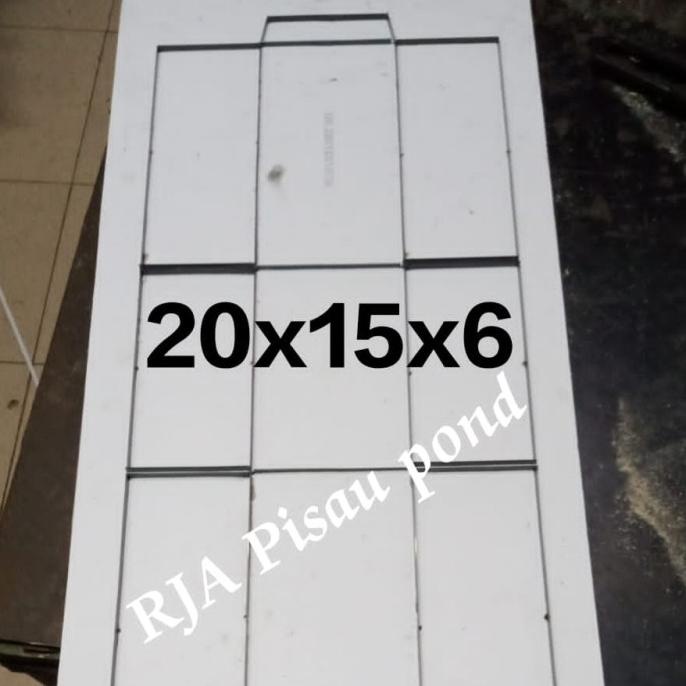 

pisau ukuran 20x15x6cm