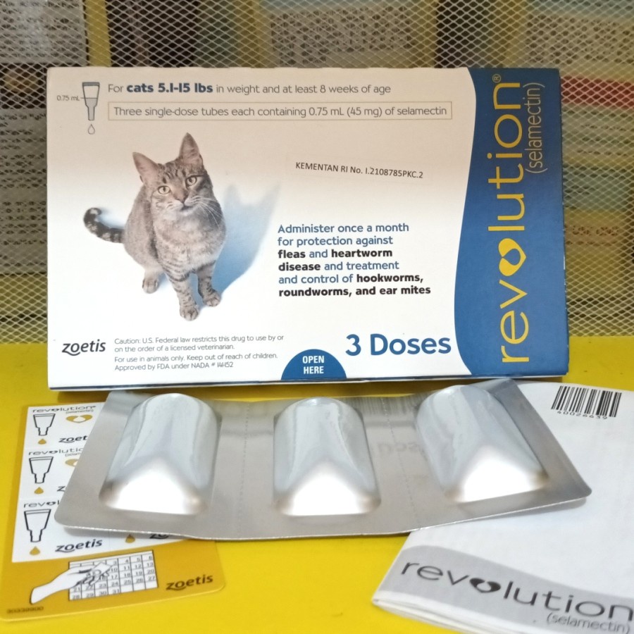 Obat Tetes Kutu Kucing REVOLUTION CAT 5,1- 15 LBS (BLUE) 1 Tube