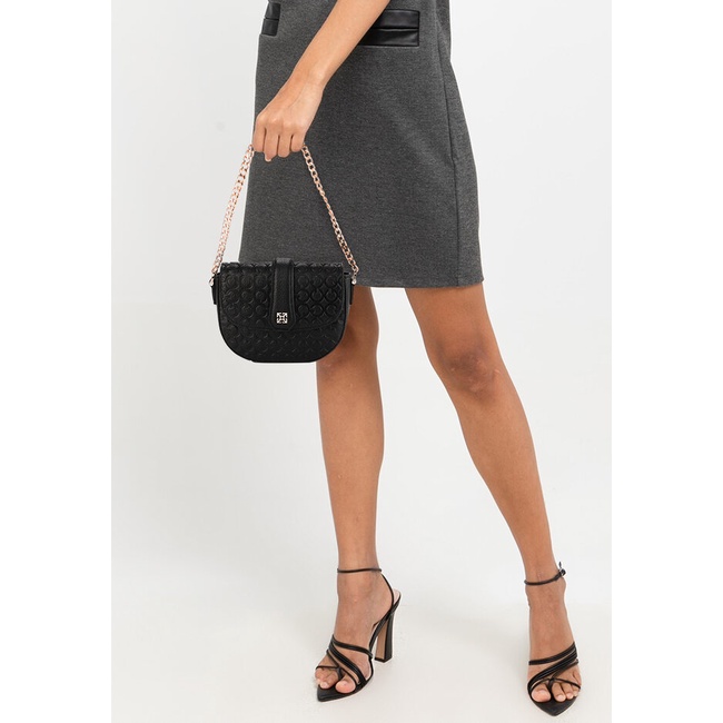 Tas Selempang Gobelini Original Merlin Cb Circle Embossed Sling bag bergaya classy dengan aksen hard