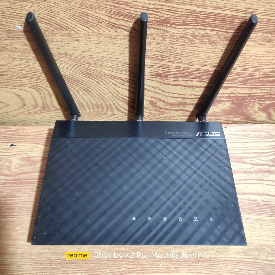 Asus RT-N18U 600Mbps High Power WiFi Router Gigabit-USB-Dual WAN-PPPoE