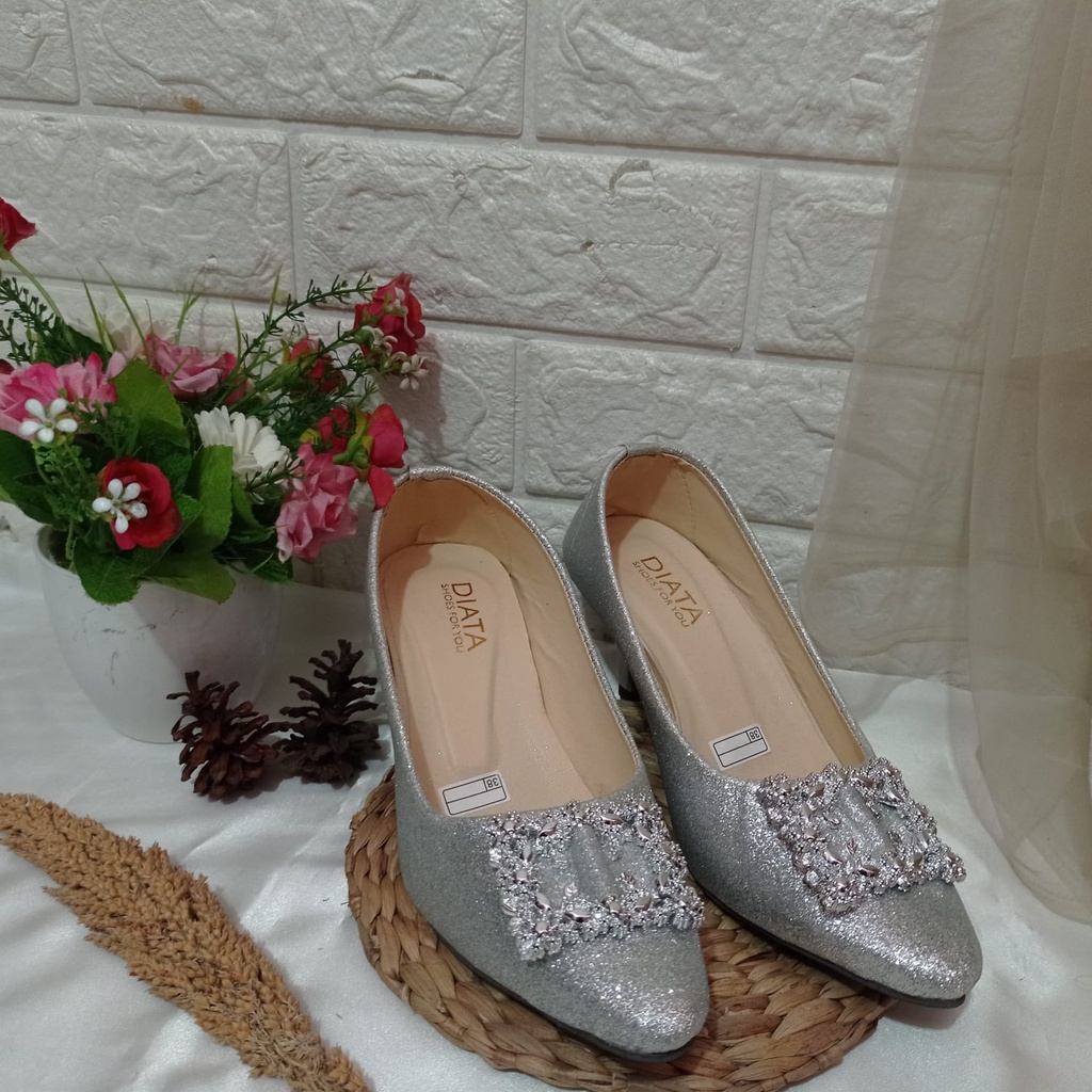 Sandal heels Wanita Gliter Variasi Flower Kotak Berkilau