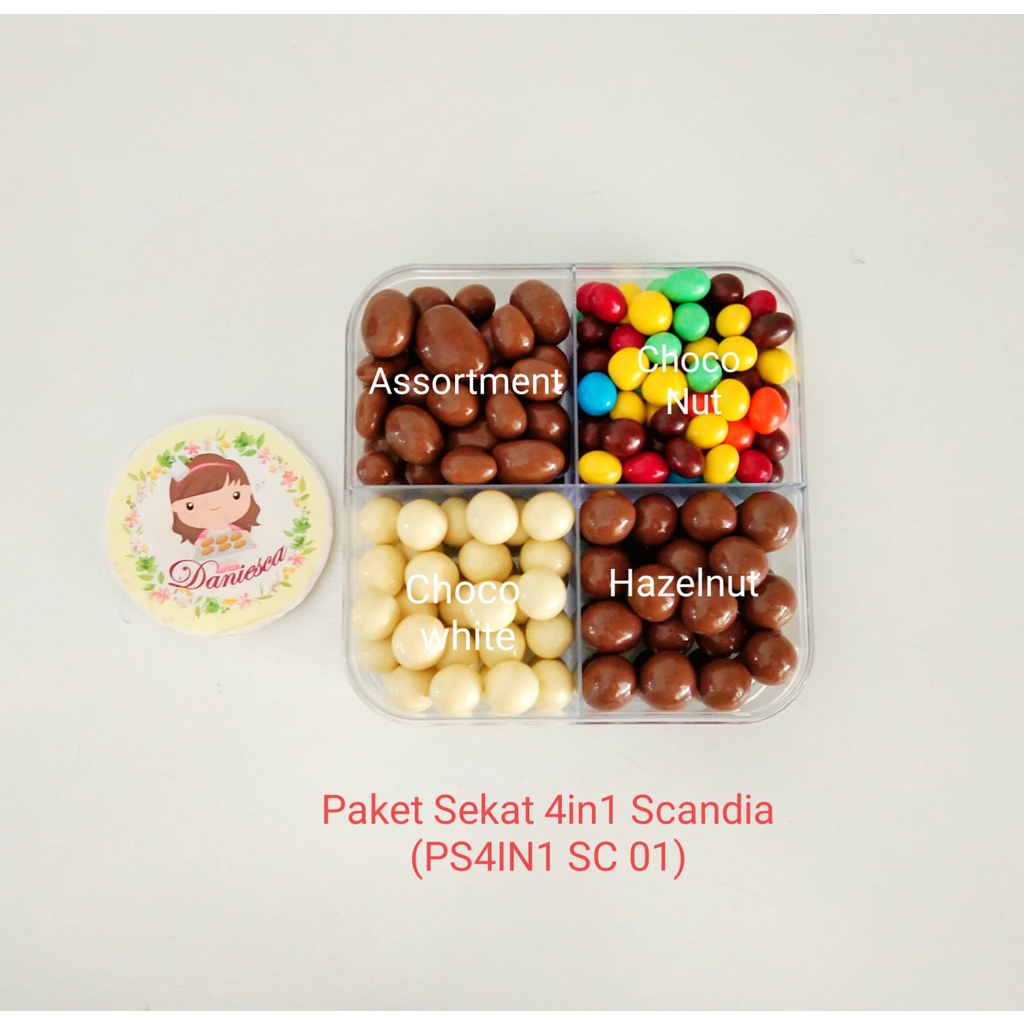 

.PS4in1 SC - paket coklat scandia 4 sekat choco white Assortment Choco nut Hazelnut ( ds bgr )