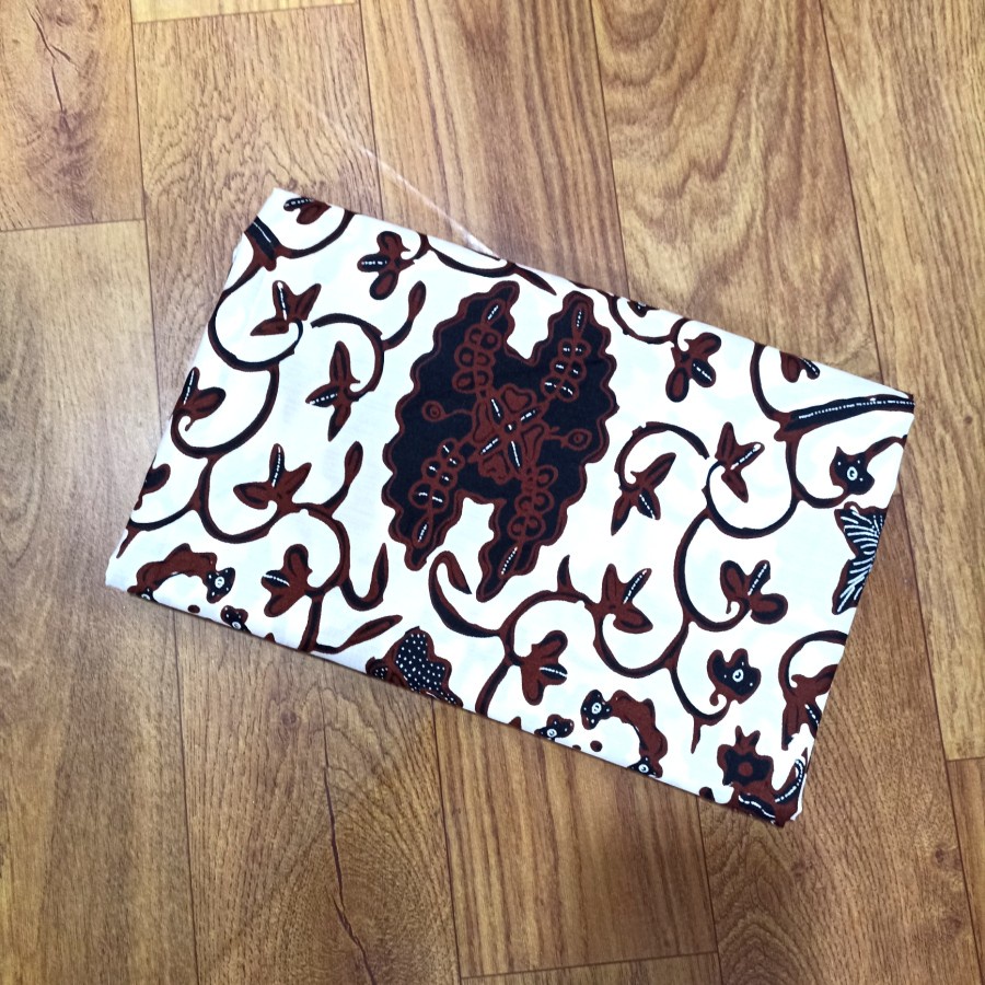 Kain Batik Wanita Jarik Bahan Katun Premium Halus Motif Wahyu Tumurun Jogja Solo Latar Putih