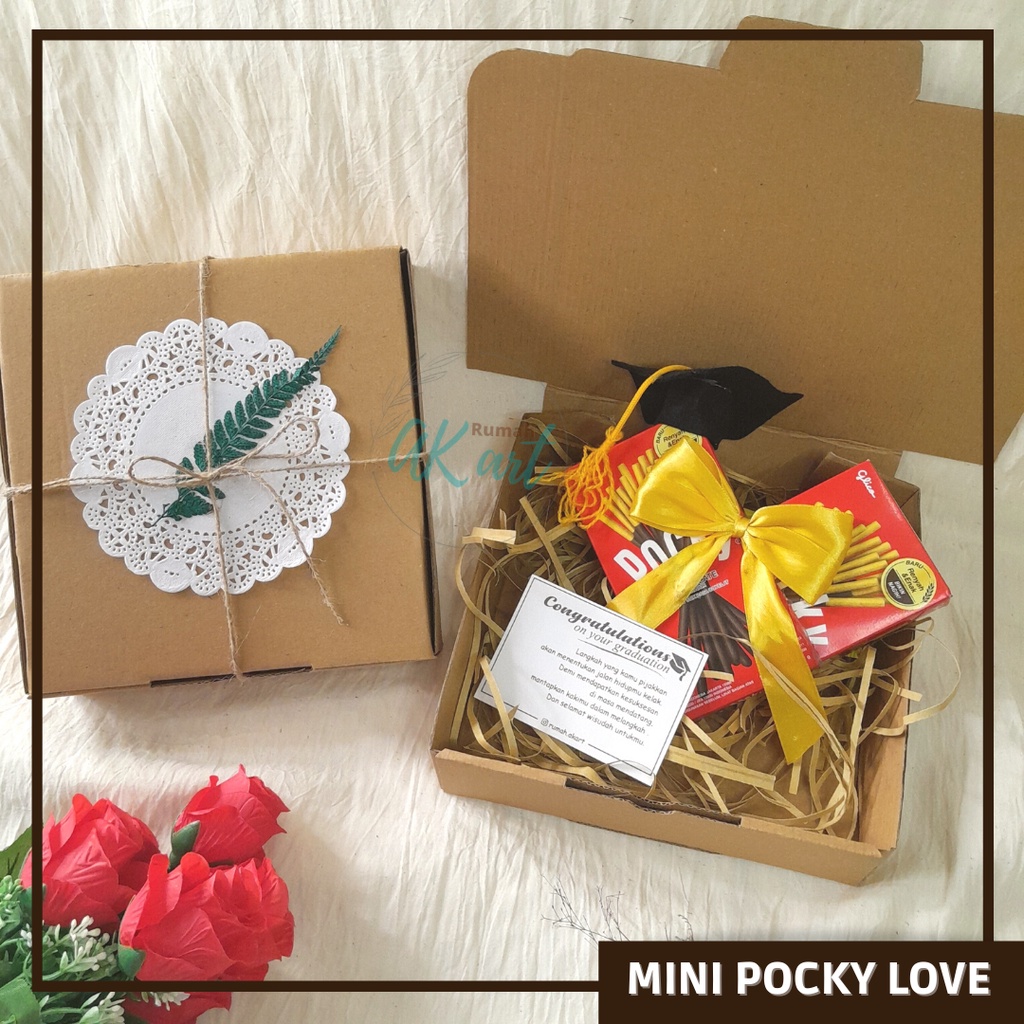 

Mini Pocky Love Viral Hadiah Wisuda pakai Topi TOGA, FREE Kartu Ucapan (Sudah di bentuk)