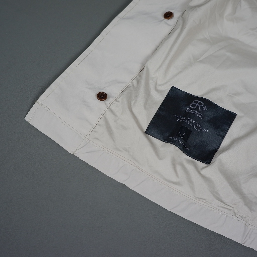 Banana Republi*c Water Resistant Field Jacket