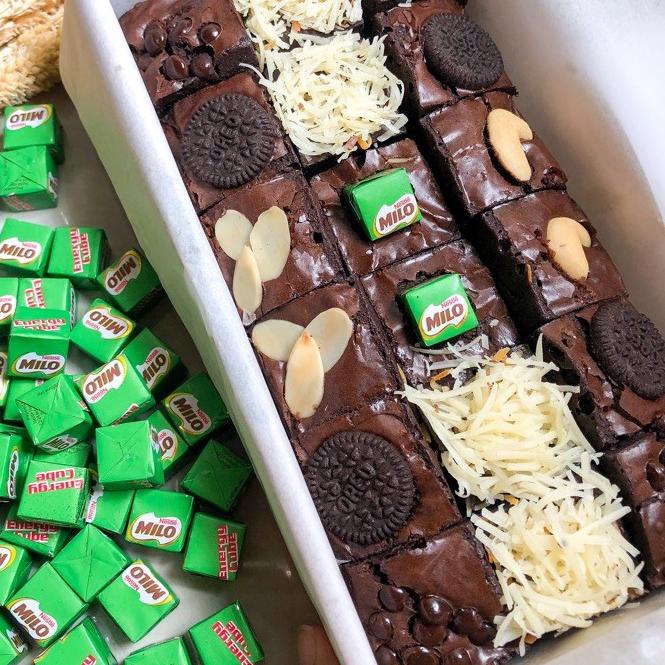 

☋ FUDGY BROWNIES PREMIUM/BROWNIES PANGGANG ❁