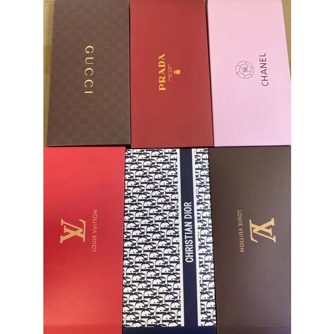 

AMPLOP LEBARAN AMPLOP ANGPAO MERAH MOTIF LV CHANEL TAHUN BARU IMLEK NATALAN LEBARAN EL09I09A82L