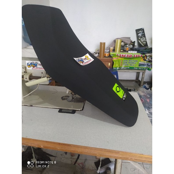jok road race fiz r/vega lama double seat kulit pasir bordir/pres ozza