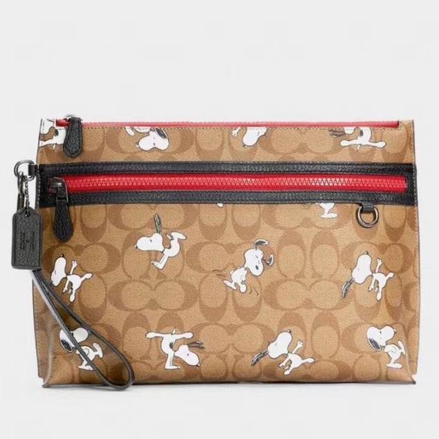 （Shopee live）5734-8 COACH  5734  Men's classic logo PEANUTS CARRYALL handbag armpit bag, Snoopy series  snb