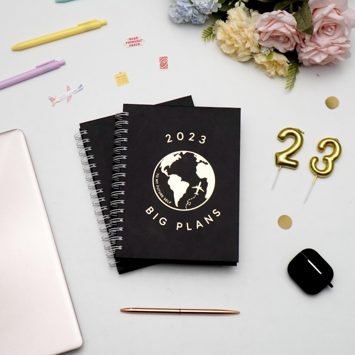 

Terlaris 2023 Big Plans - Black 2023 Planner Notebook Journal