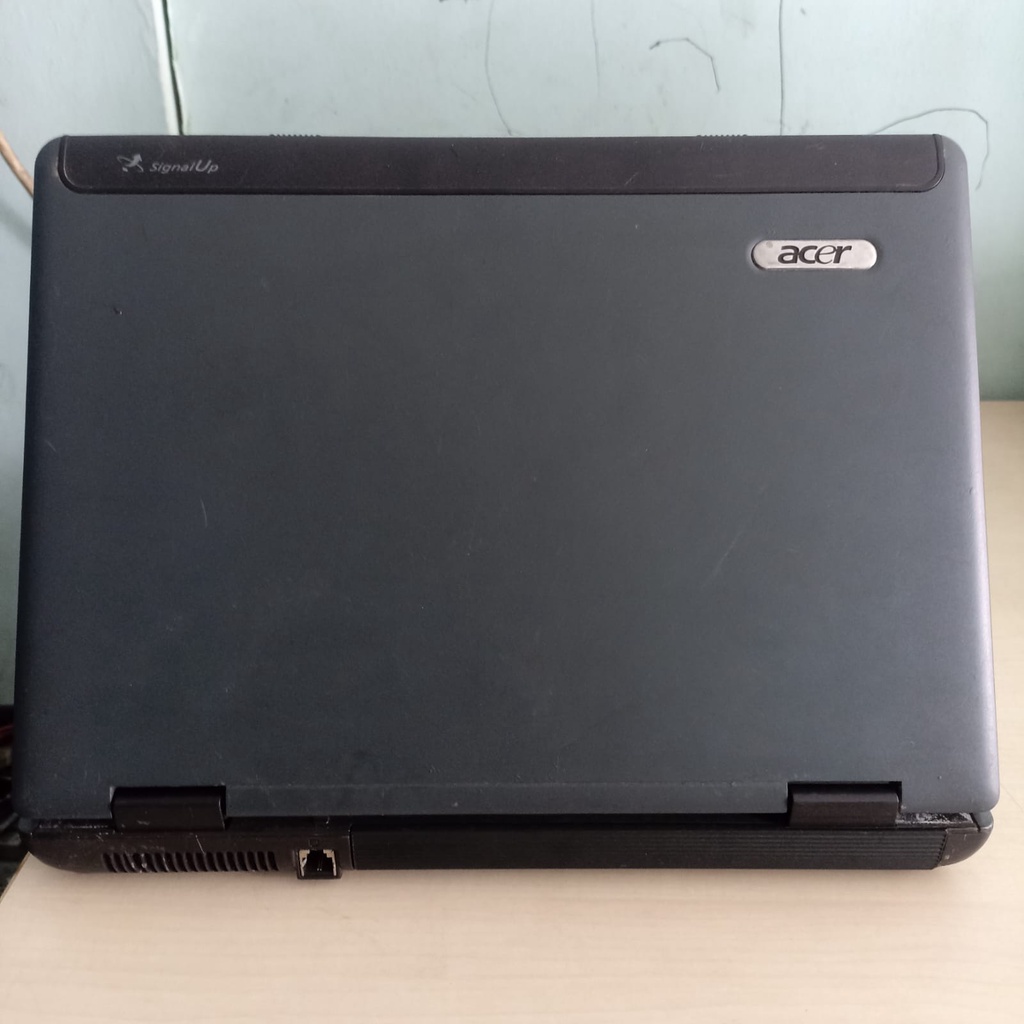 Laptop Acer core2duo 2gb 160gb Minus Batre